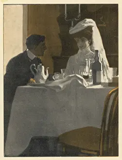 Tete: Couple chatting over dinner