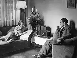 Telefunken: Couple at Christmas time, 1932