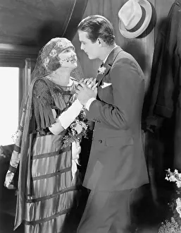 Affections: Couple embracing and looking at each other