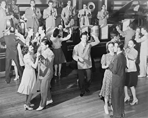 Roseland: Couples dancing to the orchestra of the ?
