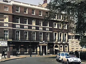 Courtauld: THE COURTAULD INSTITUTE