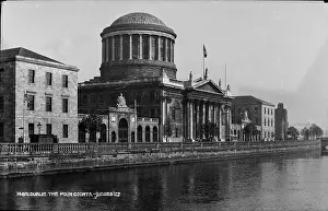 Courthouse: The Four Courts