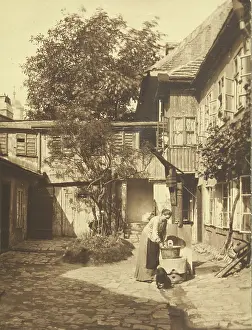 Backyards: Courtyard at Althangasse in Vienna 9