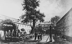 Brace: Courtyard in Berlin, around 1850