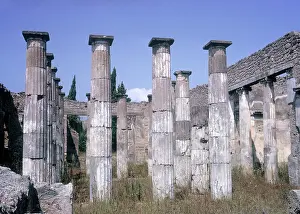 Pompei: Courtyard Colonnades, Pompeii