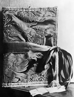 Canon: Cover of the Lateran Treaty, 1929