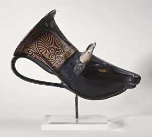 Rhyton: Cow-shaped apulian rhyton