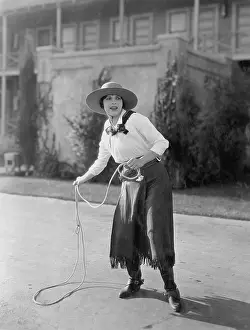 Lasso: Cowgirl using lasso