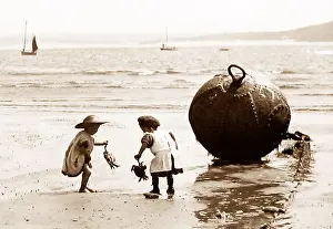 Crabbing: Crabbing on St Ives beach