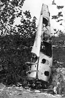Crashed: Crashed aircraft at the front in Italy, 1918