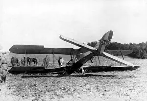 Aircrash: Crashed biplane 1915