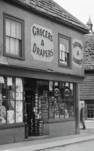 Crawley: Crawley, a Shop 1905