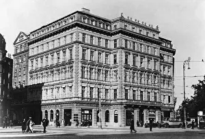 Constructions: Creditanstalt in Vienna, 1930