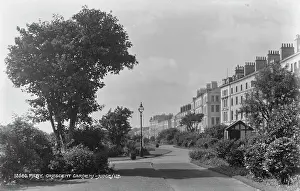 Crescent: Crescent Garden in Filey