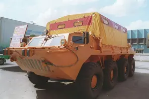 Oilmen: Crew bus for Russian oilmen, 1993