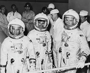 Grissom: The crew of the first manned Apollo space ?