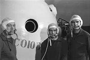 Yeliseyev: Crew members of spaceship Soyuz-10, 1971