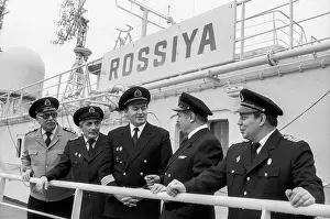 Crew of Rossiya nuclear powered icebreaker