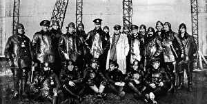 Zeppelins: The crew of zeppelin L 59 (LZ 104), 1917
