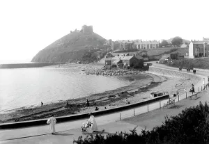 Criccieth: Criccieth, the Promenade 1913