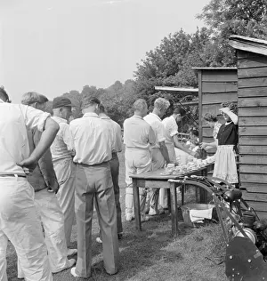 Recieve: Cricket Match Refreshments