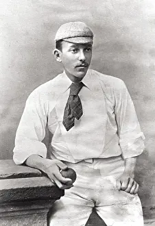 Hearne: CRICKETER, HEARNE