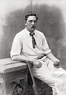 Graham Hales Colllection: CRICKETER, PEATE