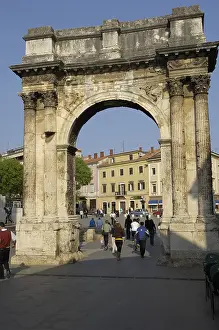 Imperium: CROATIA. Pula. Triumphal Arch of the Sergi or