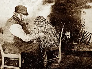 Crofter: Crofter making a peat kishie in the Shetland Isles, Scotland