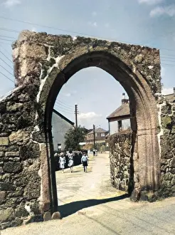 Bovey: CROMWELL'S ARCH