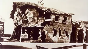 Sideshows: CROOKED HOUSE/BUTLINS