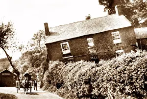 Himley: Crooked house, Himley