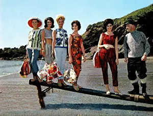 Brambell: Crooks In Cloisters (1964)