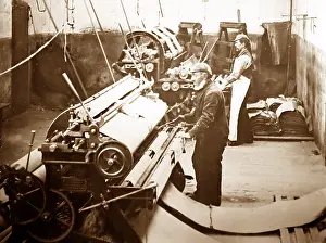 Cropping: A cropping machine, linen production, Victorian period
