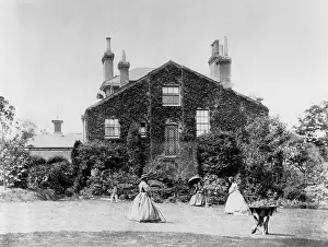 Bruce Castle Museum: Croquet on the Lawn