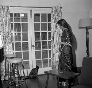 Madame Yevonde (mary Evans): Crosby Hall
