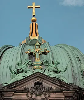 Historicism: Cross and dome, Berliner Dom, Berlin, Germany