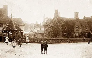 Hoxne: Cross Street, Hoxne