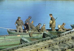 The Bilderwelt Collection: Crossing of the Garigliano River 1944