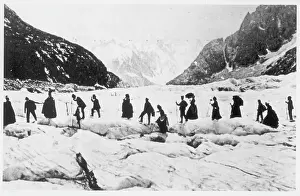 Smartly: Crossing the Mer de Glace - Chamonix