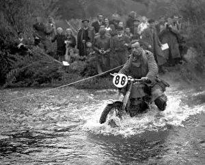 Motocycle: Crossing river