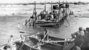 Footbridge: Crossing of the river Don, 1942