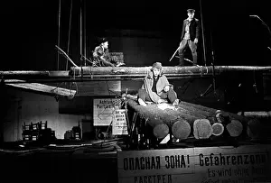 Velikzhanin: Crossroads performance, 1977