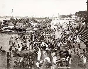 Kolkata: Crowd bathing in the Hooghly River, Calcutta, Kolkata