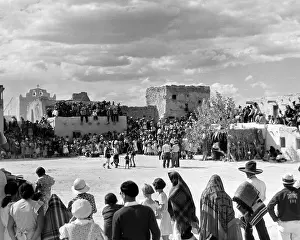 Laguna: Crowd of Native American Indian People Gathered for