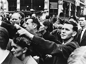 Portobello: Crowd in Portobello Road, London