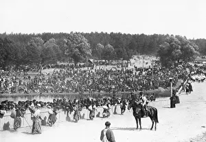Tsars: Crowd in Russia, 1903