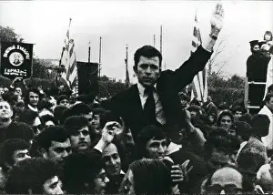 Eoka: Crowds cheering him in their arms after successful