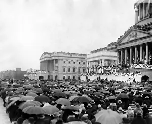 Hoovers: Crowds at Herbert Hoover's inauguration. ?