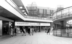 Whsmith: Croydon, the New Shopping Centre c1970